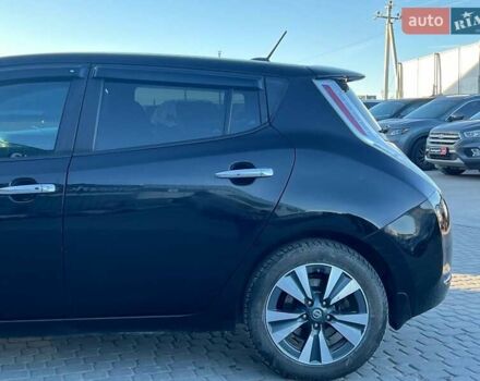 Черный Ниссан Лиф, объемом двигателя 0 л и пробегом 119 тыс. км за 7990 $, фото 3 на Automoto.ua