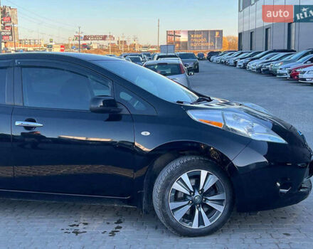 Черный Ниссан Лиф, объемом двигателя 0 л и пробегом 119 тыс. км за 7990 $, фото 9 на Automoto.ua