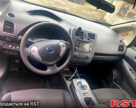 Черный Ниссан Лиф, объемом двигателя 0 л и пробегом 231 тыс. км за 5700 $, фото 1 на Automoto.ua