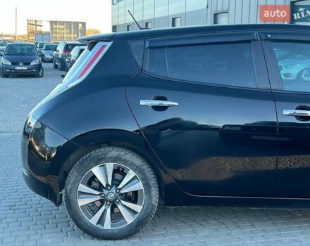 Черный Ниссан Лиф, объемом двигателя 0 л и пробегом 119 тыс. км за 7990 $, фото 8 на Automoto.ua