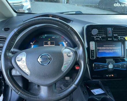 Черный Ниссан Лиф, объемом двигателя 0 л и пробегом 119 тыс. км за 7990 $, фото 20 на Automoto.ua
