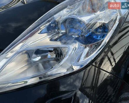 Черный Ниссан Лиф, объемом двигателя 0 л и пробегом 83 тыс. км за 8450 $, фото 6 на Automoto.ua