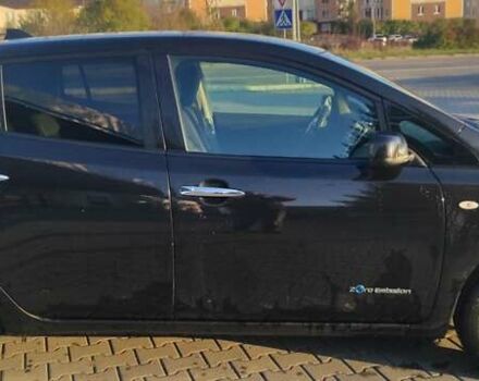 Черный Ниссан Лиф, объемом двигателя 0 л и пробегом 133 тыс. км за 6500 $, фото 2 на Automoto.ua