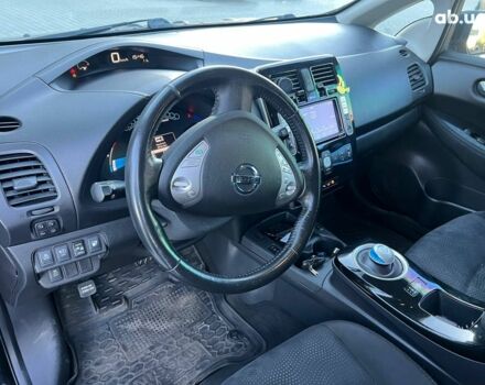 Черный Ниссан Лиф, объемом двигателя 0 л и пробегом 119 тыс. км за 7990 $, фото 15 на Automoto.ua