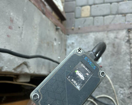 Черный Ниссан Лиф, объемом двигателя 0 л и пробегом 100 тыс. км за 7000 $, фото 19 на Automoto.ua