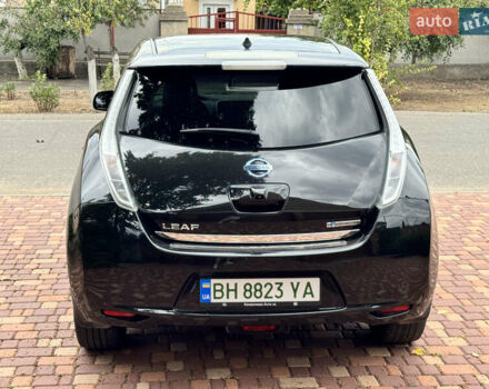 Чорний Ніссан Ліф, об'ємом двигуна 0 л та пробігом 127 тис. км за 8000 $, фото 4 на Automoto.ua