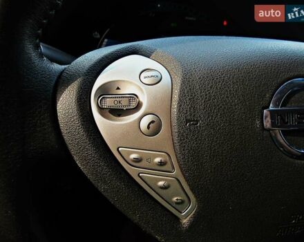 Черный Ниссан Лиф, объемом двигателя 0 л и пробегом 92 тыс. км за 9999 $, фото 15 на Automoto.ua