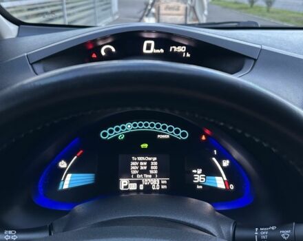 Черный Ниссан Лиф, объемом двигателя 0 л и пробегом 107 тыс. км за 7500 $, фото 13 на Automoto.ua