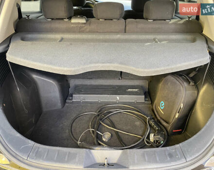 Черный Ниссан Лиф, объемом двигателя 0 л и пробегом 145 тыс. км за 7499 $, фото 16 на Automoto.ua