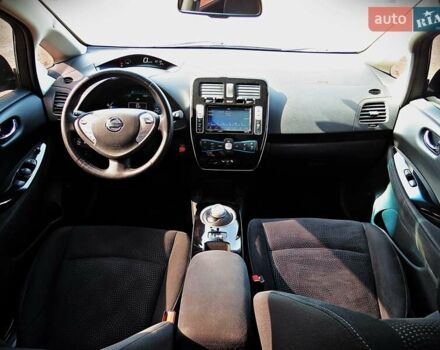 Черный Ниссан Лиф, объемом двигателя 0 л и пробегом 92 тыс. км за 9999 $, фото 19 на Automoto.ua