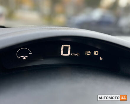 Черный Ниссан Лиф, объемом двигателя 30 л и пробегом 158 тыс. км за 6900 $, фото 22 на Automoto.ua