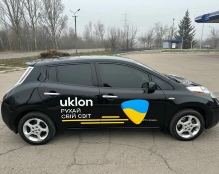 Черный Ниссан Лиф, объемом двигателя 0 л и пробегом 160 тыс. км за 5500 $, фото 1 на Automoto.ua