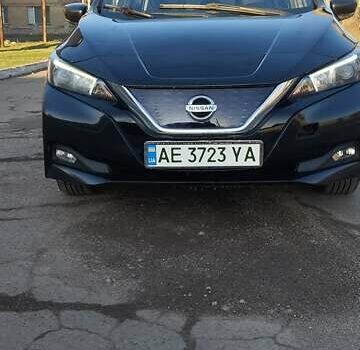 Черный Ниссан Лиф, объемом двигателя 0 л и пробегом 114 тыс. км за 11990 $, фото 1 на Automoto.ua