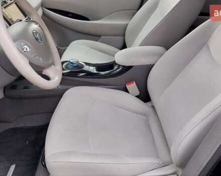 Черный Ниссан Лиф, объемом двигателя 0 л и пробегом 104 тыс. км за 7700 $, фото 37 на Automoto.ua