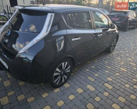 Черный Ниссан Лиф, объемом двигателя 0 л и пробегом 130 тыс. км за 7500 $, фото 5 на Automoto.ua