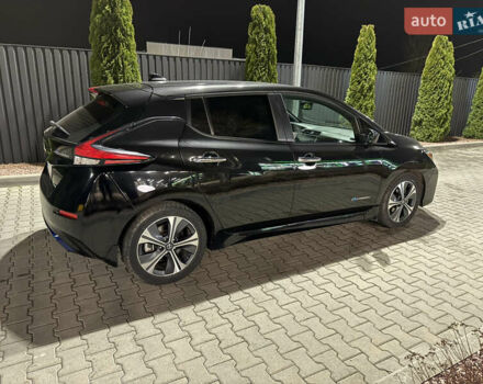 Черный Ниссан Лиф, объемом двигателя 0 л и пробегом 94 тыс. км за 12200 $, фото 2 на Automoto.ua