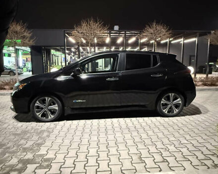 Черный Ниссан Лиф, объемом двигателя 0 л и пробегом 94 тыс. км за 12200 $, фото 3 на Automoto.ua