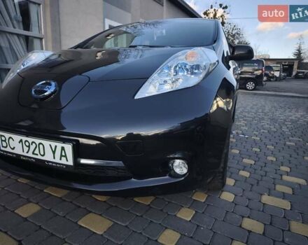 Черный Ниссан Лиф, объемом двигателя 0 л и пробегом 130 тыс. км за 7500 $, фото 9 на Automoto.ua