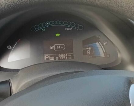 Черный Ниссан Лиф, объемом двигателя 0 л и пробегом 96 тыс. км за 8500 $, фото 9 на Automoto.ua