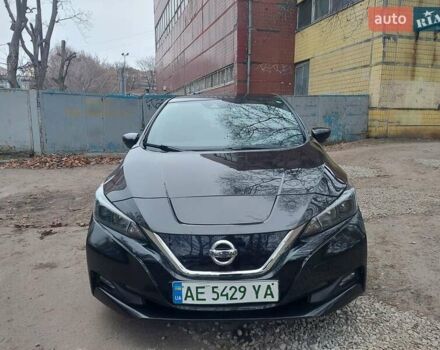 Чорний Ніссан Ліф, об'ємом двигуна 0 л та пробігом 202 тис. км за 10999 $, фото 8 на Automoto.ua