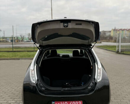 Черный Ниссан Лиф, объемом двигателя 0 л и пробегом 120 тыс. км за 6300 $, фото 6 на Automoto.ua