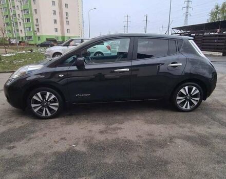 Черный Ниссан Лиф, объемом двигателя 0 л и пробегом 157 тыс. км за 8300 $, фото 6 на Automoto.ua