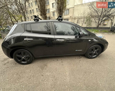 Чорний Ніссан Ліф, об'ємом двигуна 0 л та пробігом 145 тис. км за 7999 $, фото 5 на Automoto.ua