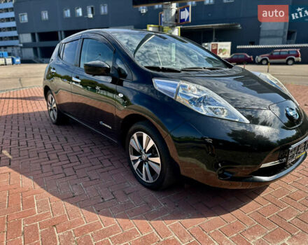 Черный Ниссан Лиф, объемом двигателя 0 л и пробегом 102 тыс. км за 8500 $, фото 1 на Automoto.ua