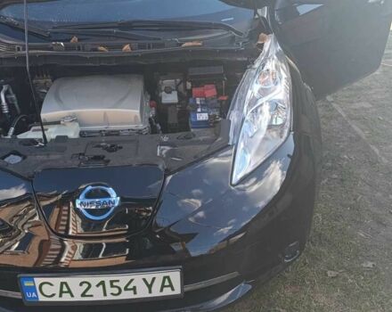 Черный Ниссан Лиф, объемом двигателя 0 л и пробегом 96 тыс. км за 8500 $, фото 3 на Automoto.ua