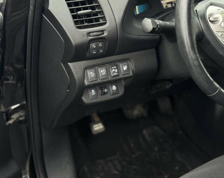 Черный Ниссан Лиф, объемом двигателя 0 л и пробегом 110 тыс. км за 7500 $, фото 11 на Automoto.ua