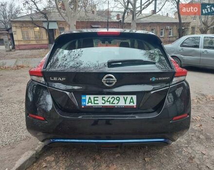 Чорний Ніссан Ліф, об'ємом двигуна 0 л та пробігом 202 тис. км за 10999 $, фото 7 на Automoto.ua