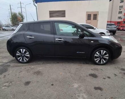 Черный Ниссан Лиф, объемом двигателя 0 л и пробегом 157 тыс. км за 8300 $, фото 5 на Automoto.ua