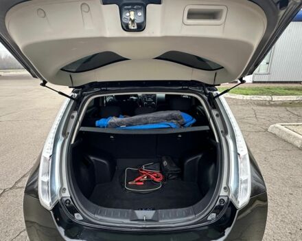 Черный Ниссан Лиф, объемом двигателя 0 л и пробегом 160 тыс. км за 5500 $, фото 17 на Automoto.ua