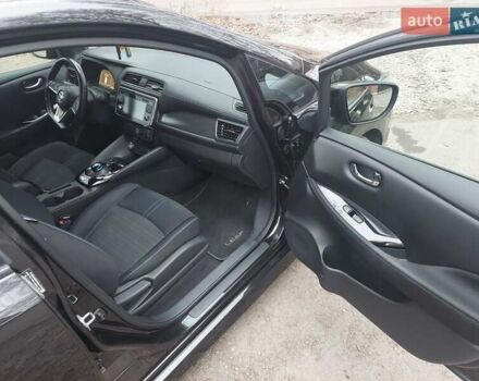 Чорний Ніссан Ліф, об'ємом двигуна 0 л та пробігом 202 тис. км за 10999 $, фото 15 на Automoto.ua