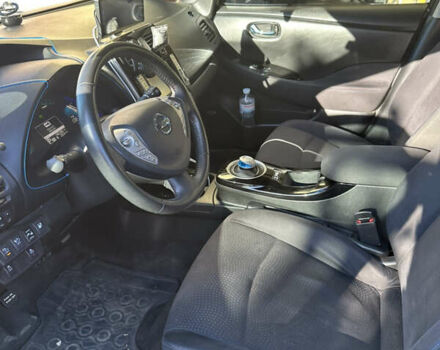 Чорний Ніссан Ліф, об'ємом двигуна 0 л та пробігом 143 тис. км за 8200 $, фото 9 на Automoto.ua