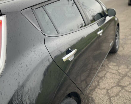 Чорний Ніссан Ліф, об'ємом двигуна 0 л та пробігом 184 тис. км за 7800 $, фото 10 на Automoto.ua