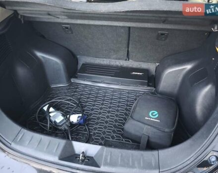 Черный Ниссан Лиф, объемом двигателя 0 л и пробегом 130 тыс. км за 7500 $, фото 23 на Automoto.ua