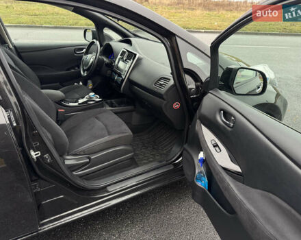 Черный Ниссан Лиф, объемом двигателя 0 л и пробегом 110 тыс. км за 7500 $, фото 20 на Automoto.ua