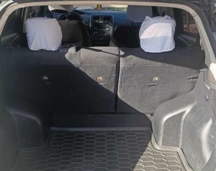 Черный Ниссан Лиф, объемом двигателя 0 л и пробегом 96 тыс. км за 8500 $, фото 7 на Automoto.ua