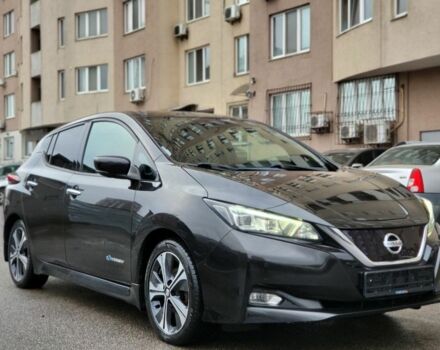 Черный Ниссан Лиф, объемом двигателя 0 л и пробегом 87 тыс. км за 12900 $, фото 4 на Automoto.ua