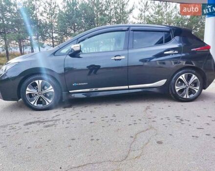 Чорний Ніссан Ліф, об'ємом двигуна 0 л та пробігом 155 тис. км за 12500 $, фото 4 на Automoto.ua