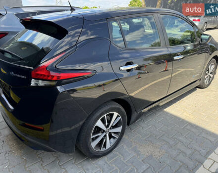 Чорний Ніссан Ліф, об'ємом двигуна 0 л та пробігом 95 тис. км за 13500 $, фото 3 на Automoto.ua