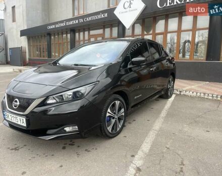Черный Ниссан Лиф, объемом двигателя 0 л и пробегом 120 тыс. км за 11900 $, фото 2 на Automoto.ua