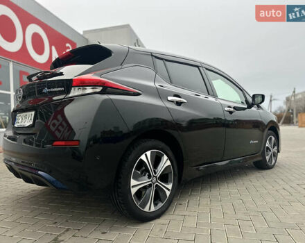 Черный Ниссан Лиф, объемом двигателя 0 л и пробегом 82 тыс. км за 11855 $, фото 10 на Automoto.ua