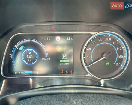 Черный Ниссан Лиф, объемом двигателя 0 л и пробегом 119 тыс. км за 13500 $, фото 14 на Automoto.ua