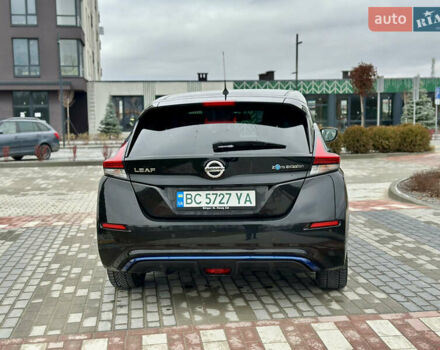 Чорний Ніссан Ліф, об'ємом двигуна 0 л та пробігом 96 тис. км за 11700 $, фото 5 на Automoto.ua