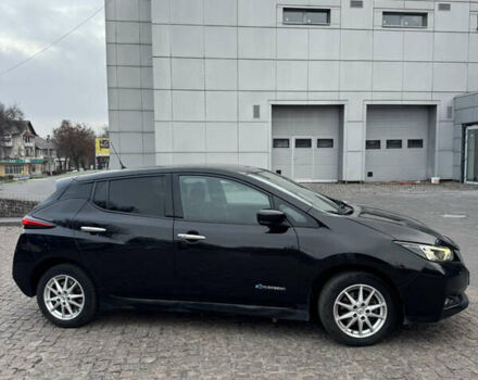 Чорний Ніссан Ліф, об'ємом двигуна 0 л та пробігом 164 тис. км за 11600 $, фото 3 на Automoto.ua