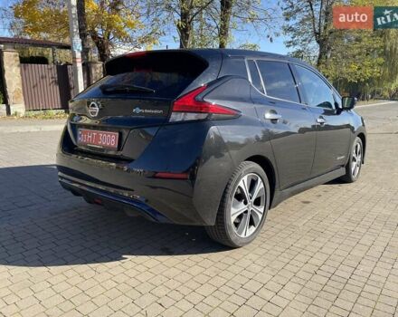 Черный Ниссан Лиф, объемом двигателя 0 л и пробегом 114 тыс. км за 12800 $, фото 5 на Automoto.ua