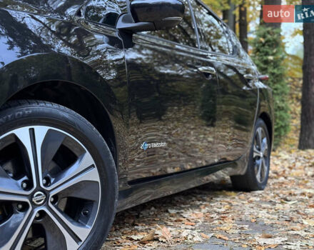 Черный Ниссан Лиф, объемом двигателя 0 л и пробегом 127 тыс. км за 12499 $, фото 8 на Automoto.ua