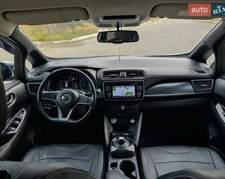 Чорний Ніссан Ліф, об'ємом двигуна 0 л та пробігом 155 тис. км за 12500 $, фото 29 на Automoto.ua